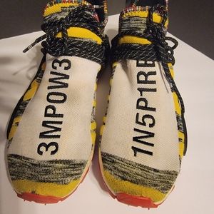 Mens pharrell williams hu size 12